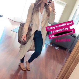 Trench coat ✌🏼Day Sale! Before price goes back up